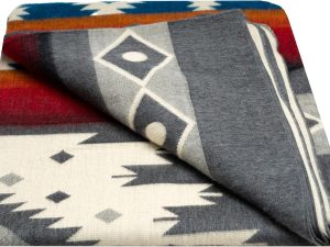 Alpaca Wool Blanket XXL | Breathable Hypoallergenic Ultra Soft | Large Warm Traditional Handmade | 85 x 80 inches | Non Scratchy or Itchy | Double Sided | Thin and Lightweight.